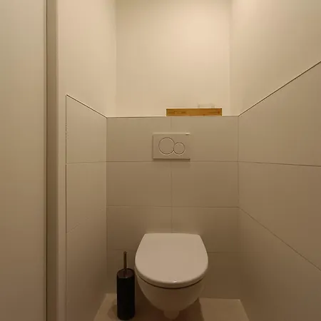 Meuble 3 Etoiles - Piscine- Balcon - Tennis 아파트 엑스레뱅