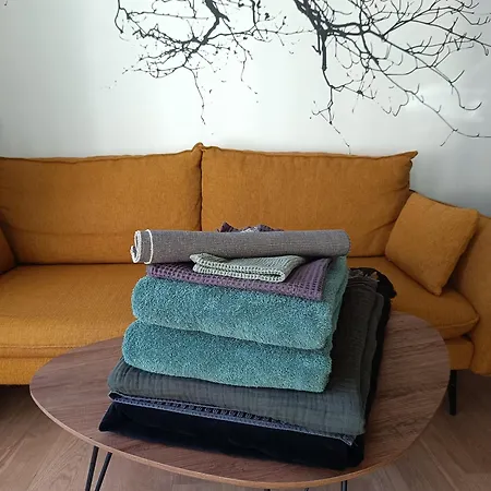 Meuble 3 Etoiles - Piscine- Balcon - Tennis 아파트