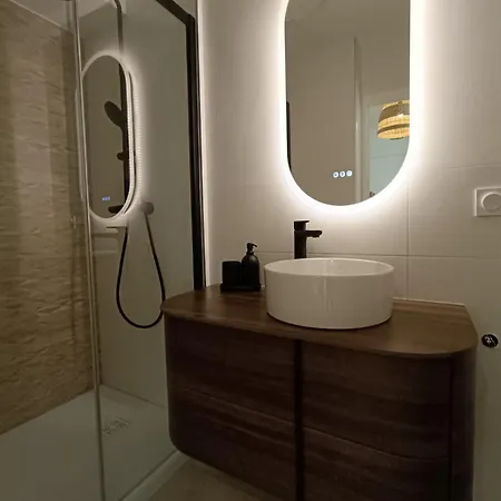 아파트 Meuble 3 Etoiles - Piscine- Balcon - Tennis *