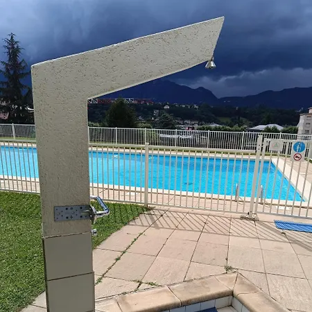 Meuble 3 Etoiles - Piscine- Balcon - Tennis 엑스레뱅