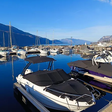 Meuble 3 Etoiles - Piscine- Balcon - Tennis 아파트 엑스레뱅