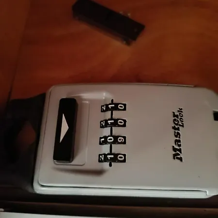 Meuble 3 Etoiles - Piscine- Balcon - Tennis 아파트 *