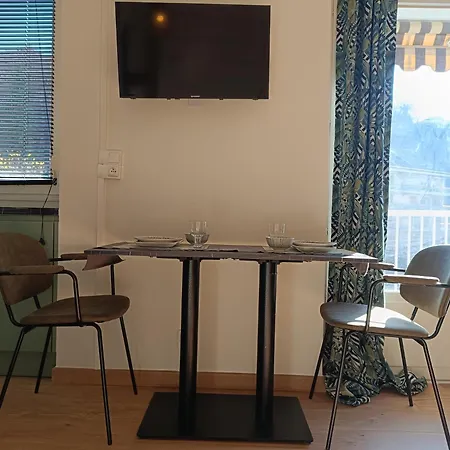 Meuble 3 Etoiles - Piscine- Balcon - Tennis * אקס-לה-באינס