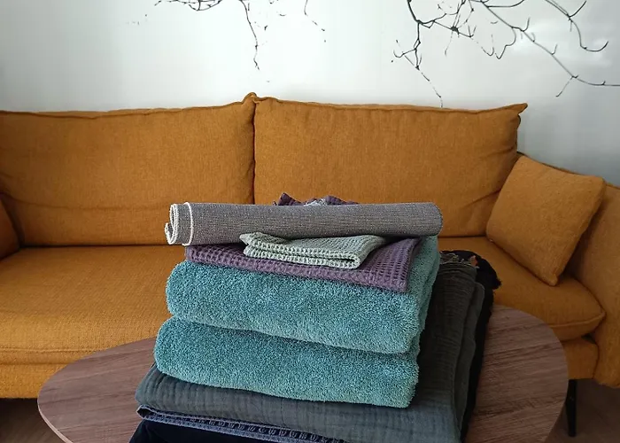 Meuble 3 Etoiles - Piscine- Balcon - Tennis Apartman