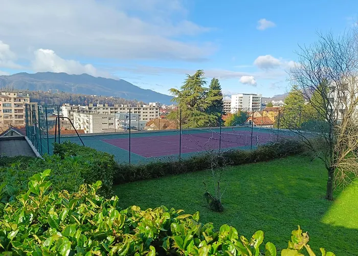 Meuble 3 Etoiles - Piscine- Balcon - Tennis *