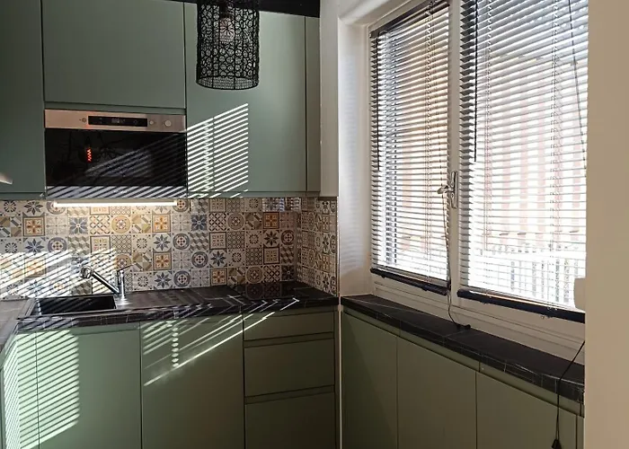 Meuble 3 Etoiles - Piscine- Balcon - Tennis